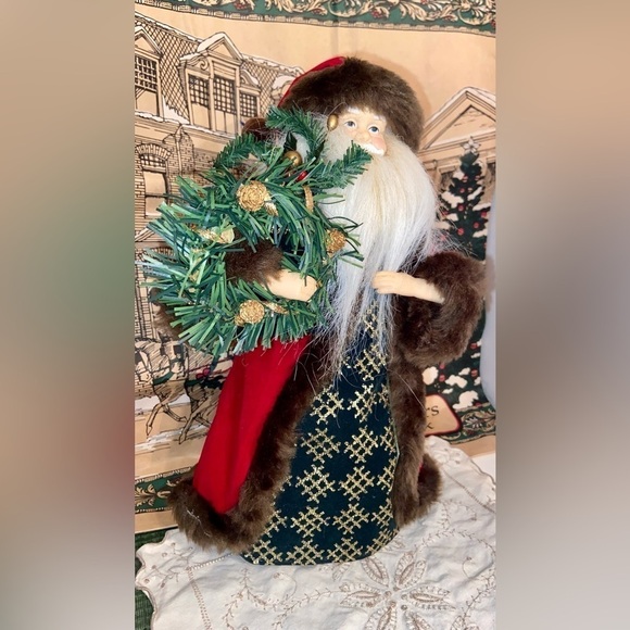 3/75$ Christmas Tree Topper Vintage Christmas Santa Claus with wreaths in hands - Picture 12 of 15